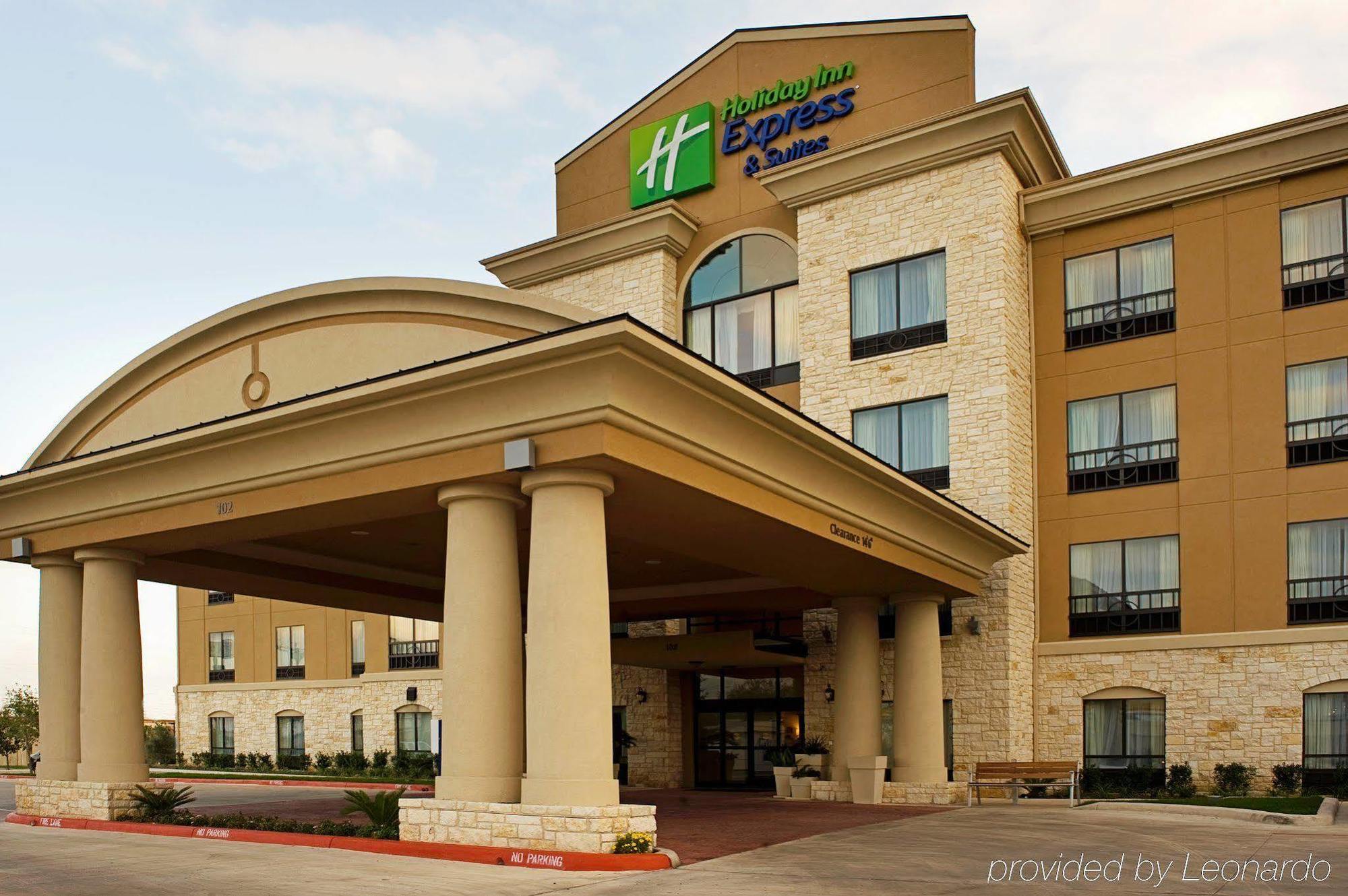 Holiday Inn Express Hotel & Suites San Antonio Nw-Medical Area, An Ihg Hotel Exterior photo